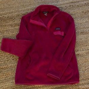 Women’s Dark Pink Patagonia Pullover